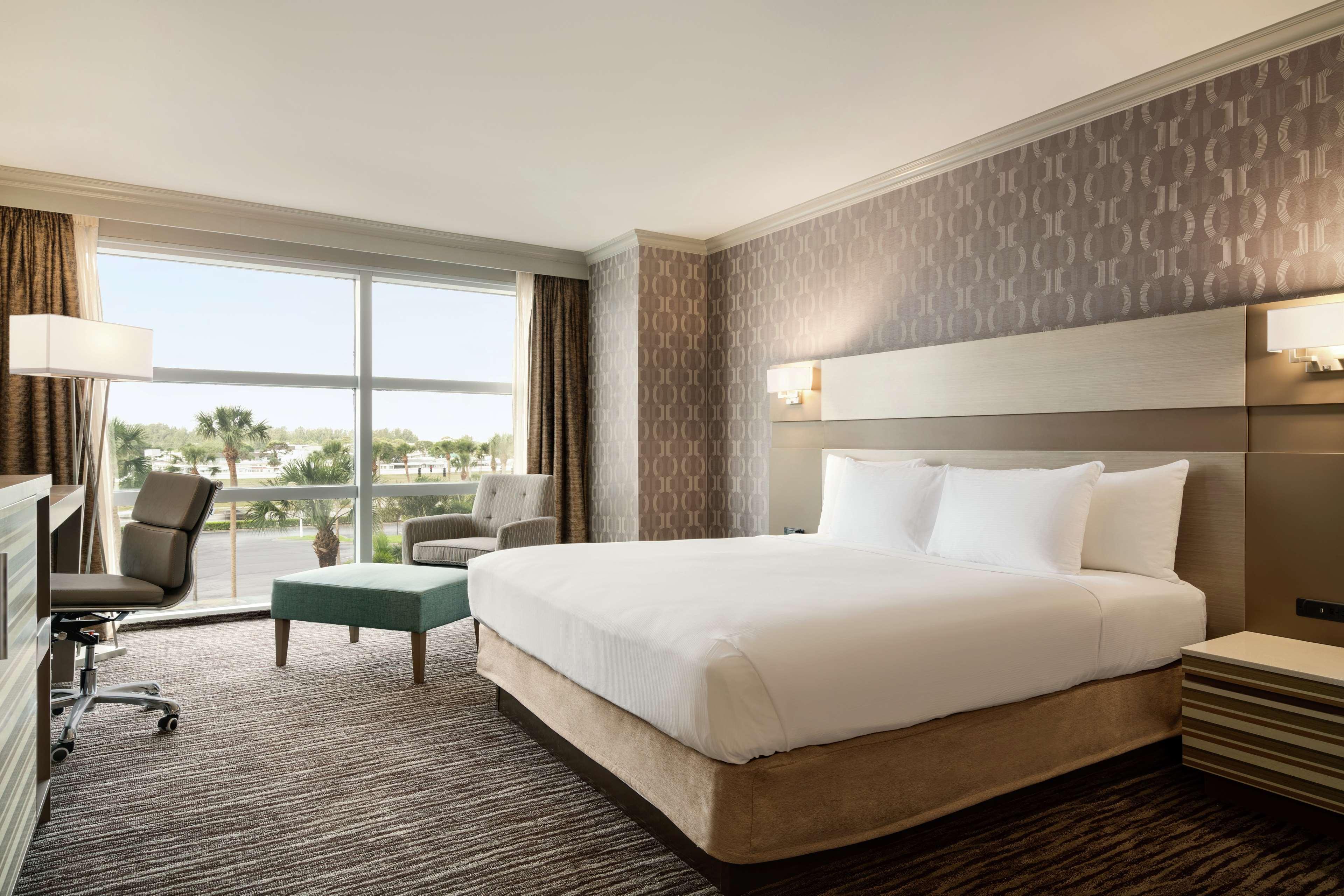 Hotel Hilton Melbourne, Fl 3*